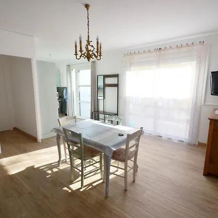 Apartment 3 Pieces - Du Roi *